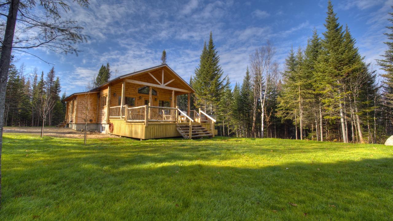 Le St Bernard - Les Chalets Spa Canada ラ・マルベー エクステリア 写真